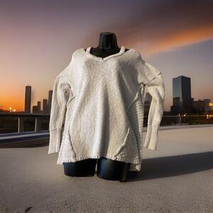 If It Were Me Womens Pullover Sweater Oversized Small V Neck Cut-Out